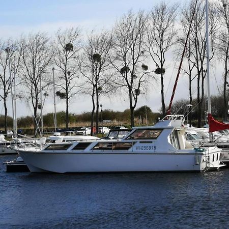 Exceptionnel Bateau Maison Reine Mathilde Ouistreham Exterior foto